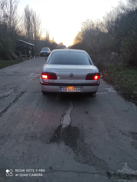 Opel Omega 1998 - 3