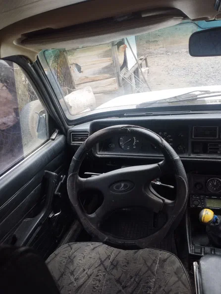 Lada (ВАЗ) 2104 2001 - 4