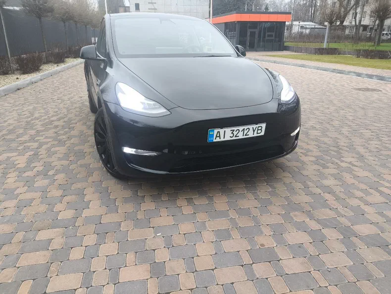 Tesla Model Y 2021 - 3