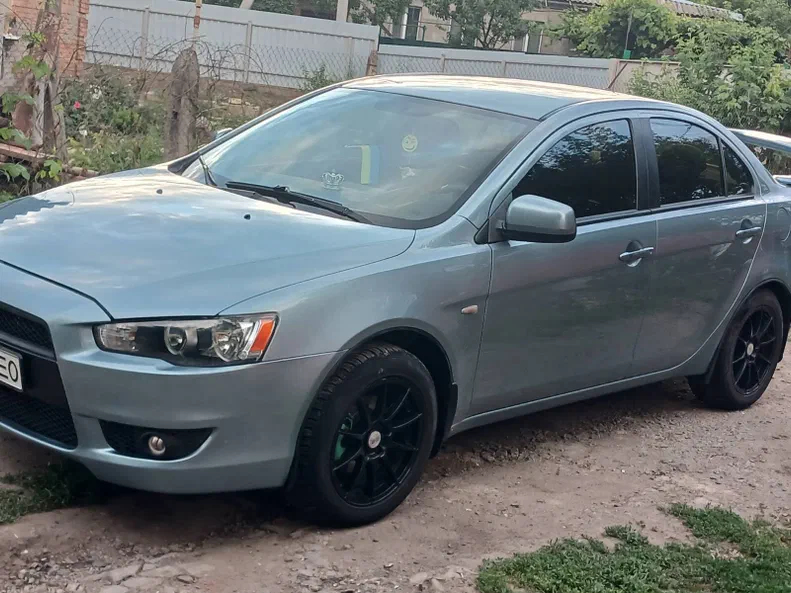 Mitsubishi Lancer 2008 - 10
