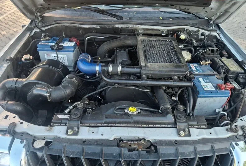 Mitsubishi Pajero Sport 2004 - 9