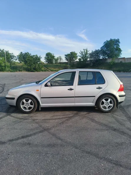 Volkswagen Golf 1997 - 5