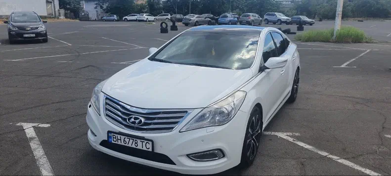 Hyundai Azera 2012 - 0