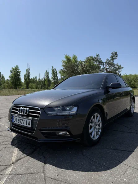 Audi A4 2012 - 0
