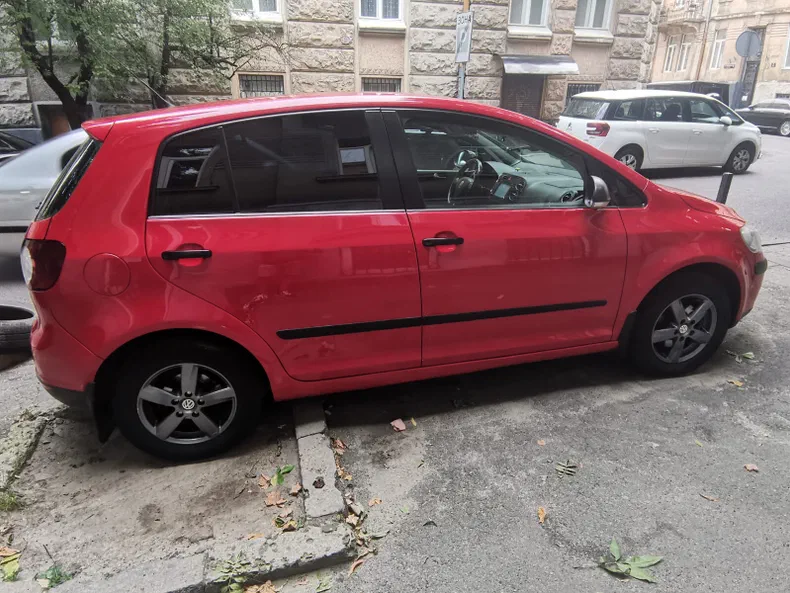 Volkswagen Golf 2006 - 4