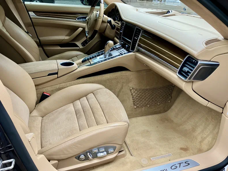 Porsche Panamera 2013 - 12