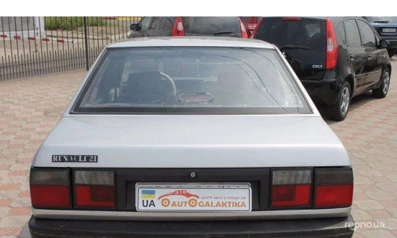 Renault 21 1989 - 4