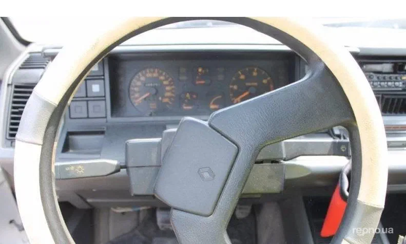 Renault 21 1989 - 9