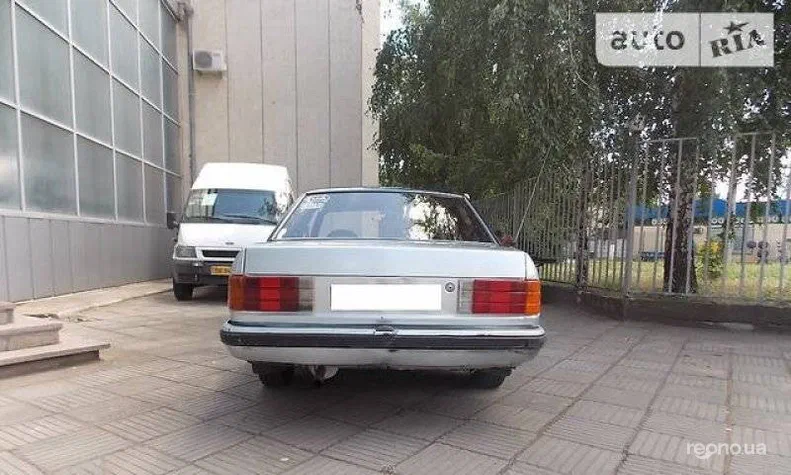 Opel Rekord 1987 - 1