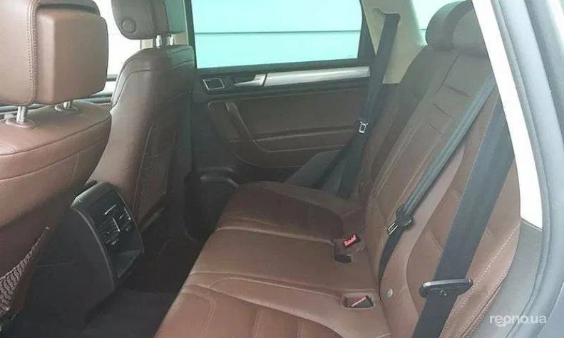 Volkswagen Touareg 2011 - 8
