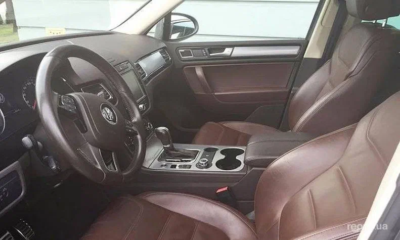 Volkswagen Touareg 2011 - 7