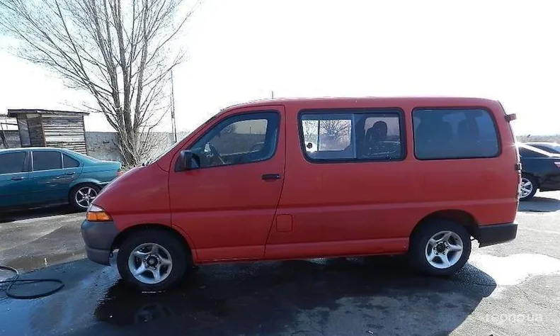 Toyota Hiace 2006