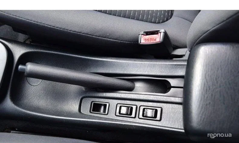 Nissan Almera 2006 - 17