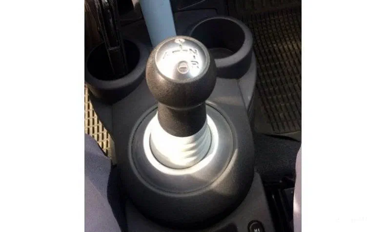 Mitsubishi Colt 2007 - 10