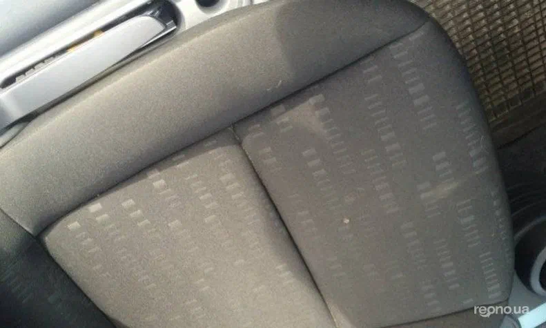 Mitsubishi Colt 2007 - 6