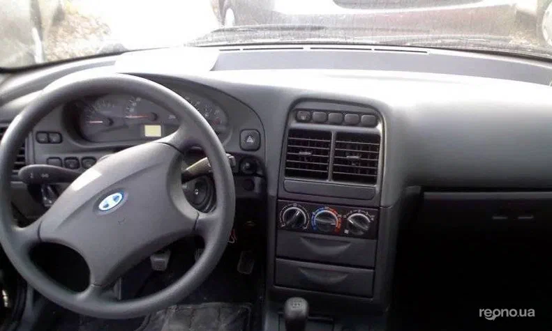 Lada (ВАЗ) 2110 2013 - 1