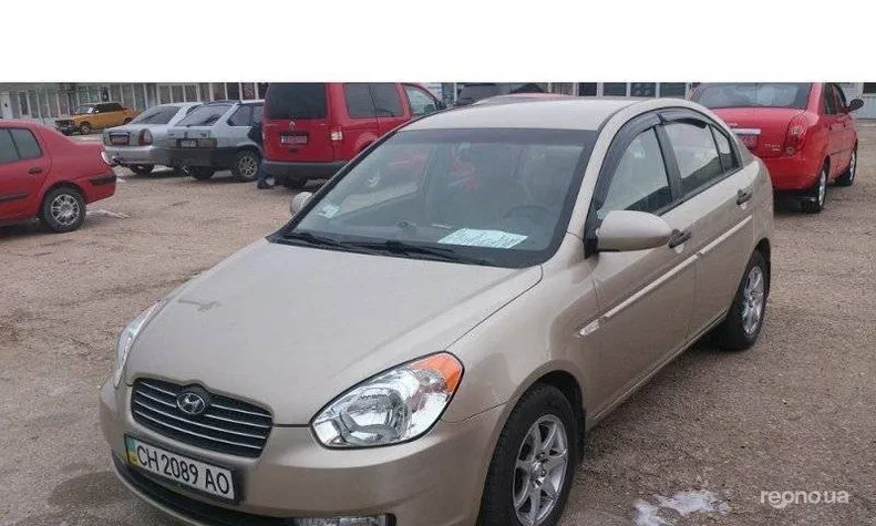 Hyundai Accent 2009 - 5