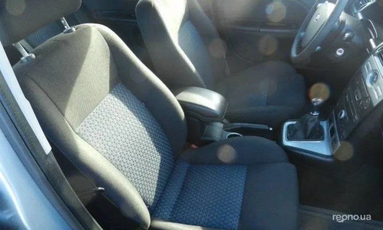 Ford Mondeo 2006 - 9