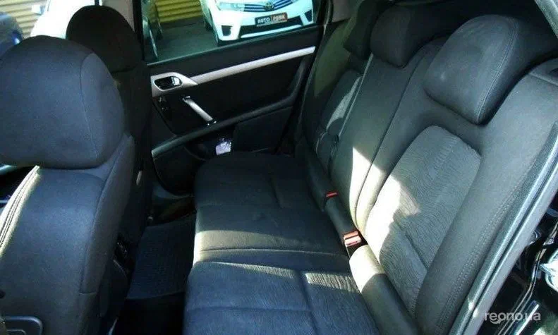 Peugeot 407 2008 - 9