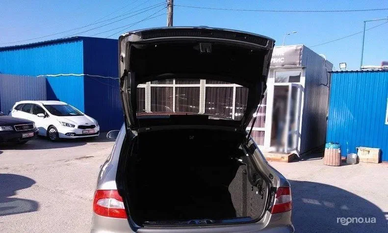 Skoda Superb 2010 - 23