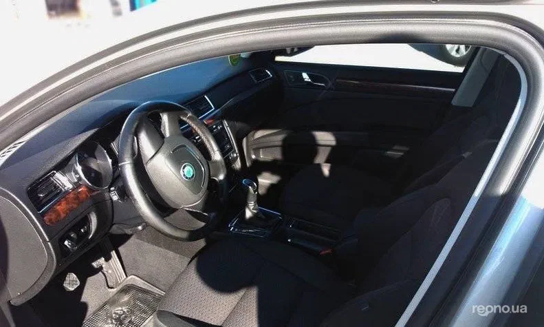 Skoda Superb 2010 - 21