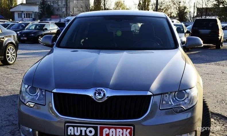 Skoda Superb 2010 - 10