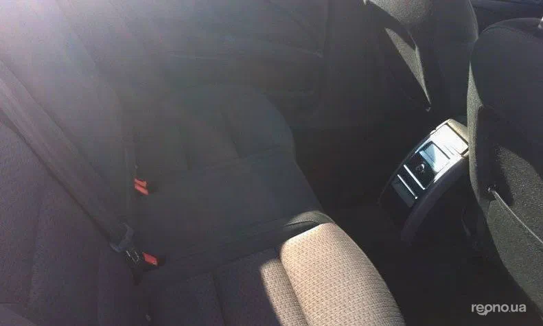 Skoda Superb 2010 - 0