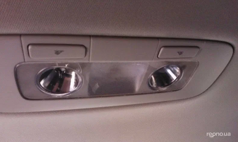 Skoda Superb 2010 - 13