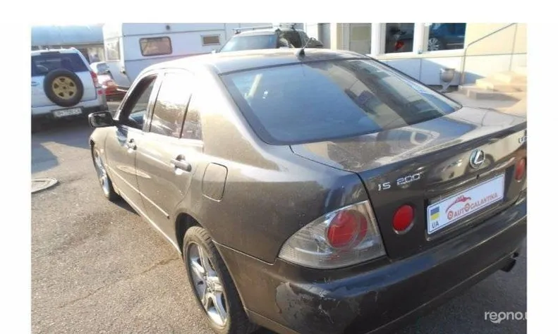 Lexus IS 1999