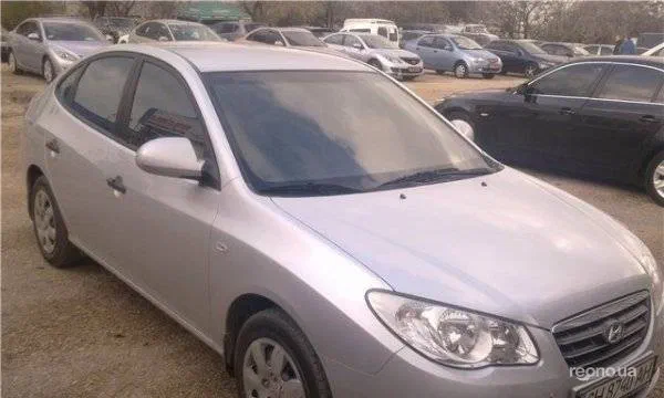 Hyundai Elantra 2008 - 4