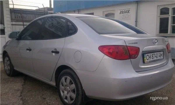 Hyundai Elantra 2008 - 1
