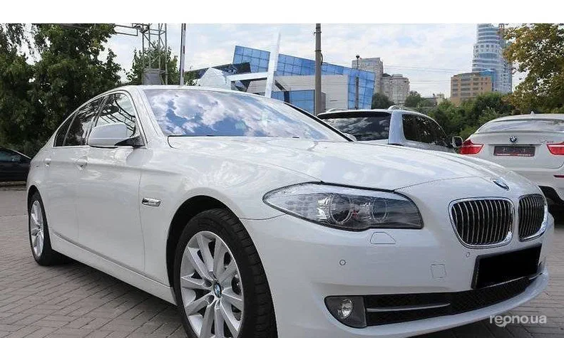 BMW 5 серія 2010 - 1