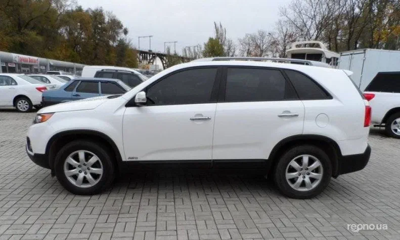 Kia Sorento 2011 - 5