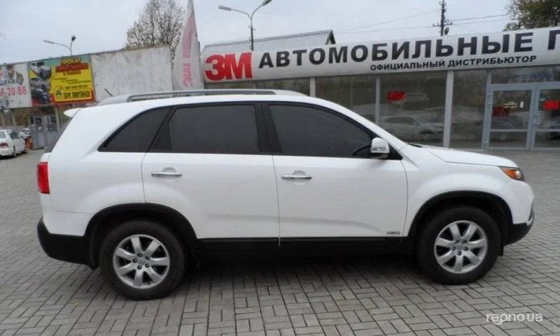 Kia Sorento 2011 - 1