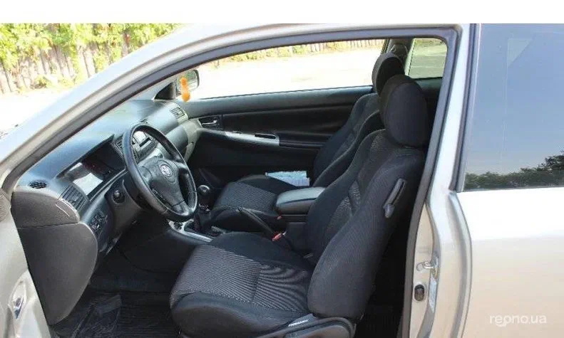 Toyota Corolla 2003 - 5