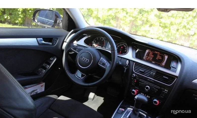 Audi A4 2012 - 16