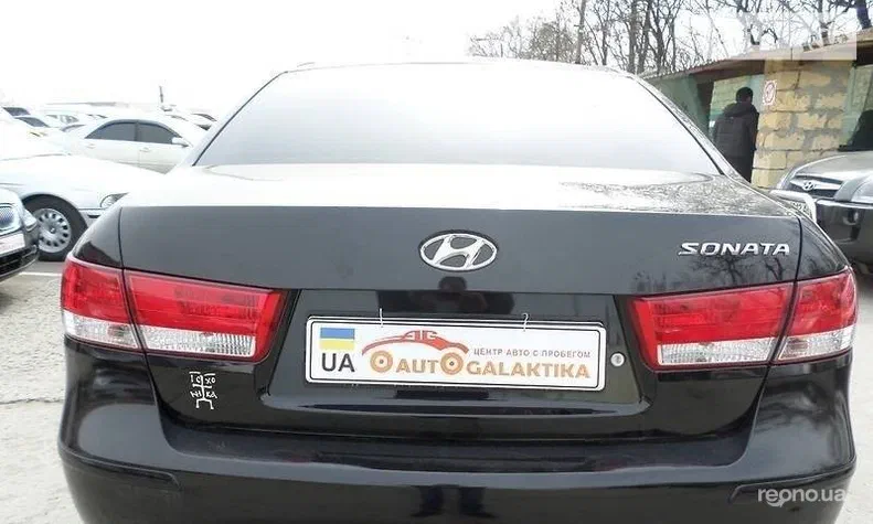 Hyundai Sonata 2008 - 13