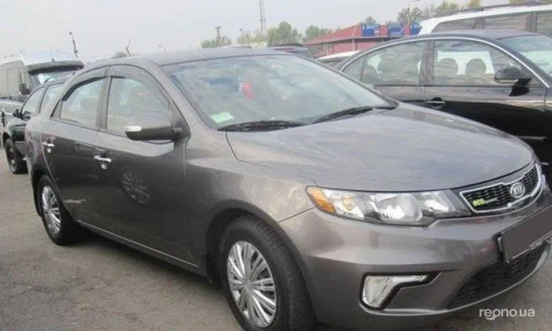 Kia Cerato 2011 - 2