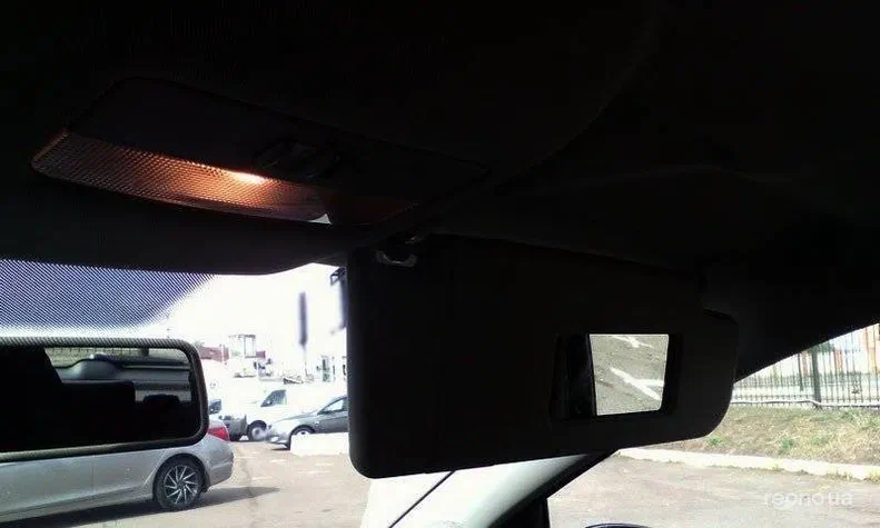 Volkswagen Polo 2012 - 25