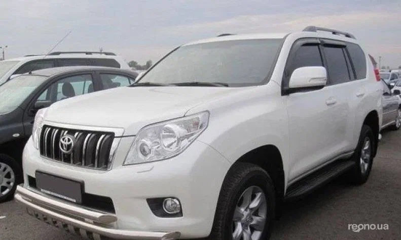 Toyota Pronard 2013 - 2