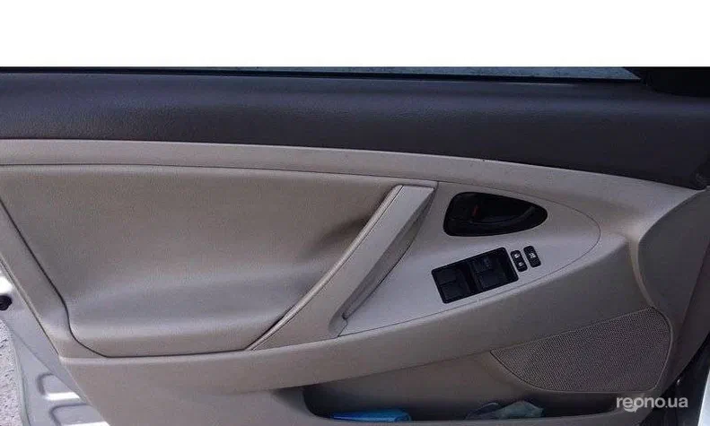 Toyota Camry 2008 - 18