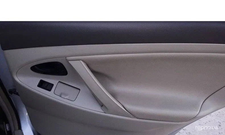 Toyota Camry 2008 - 6