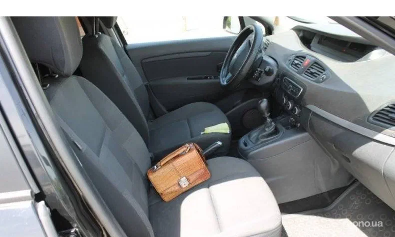 Renault Scenic 2011 - 14