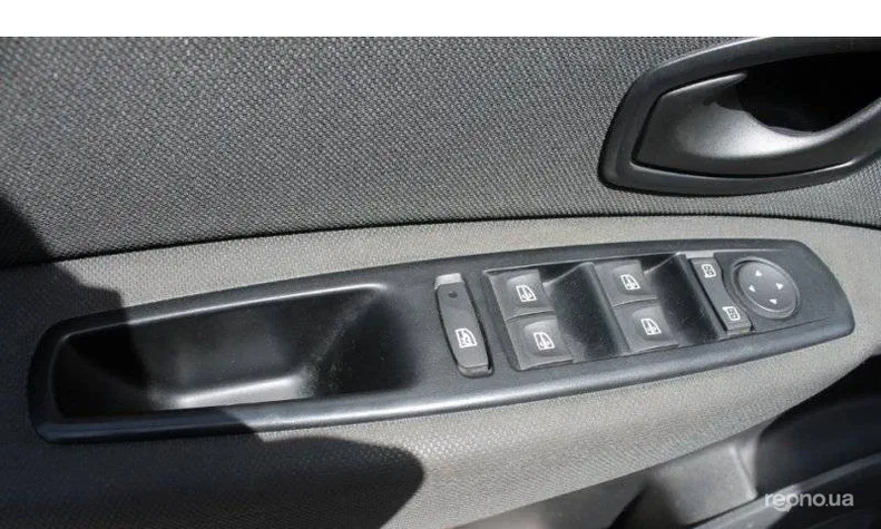 Renault Scenic 2011 - 8