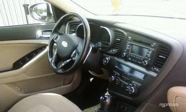 Kia Optima 2010 - 4