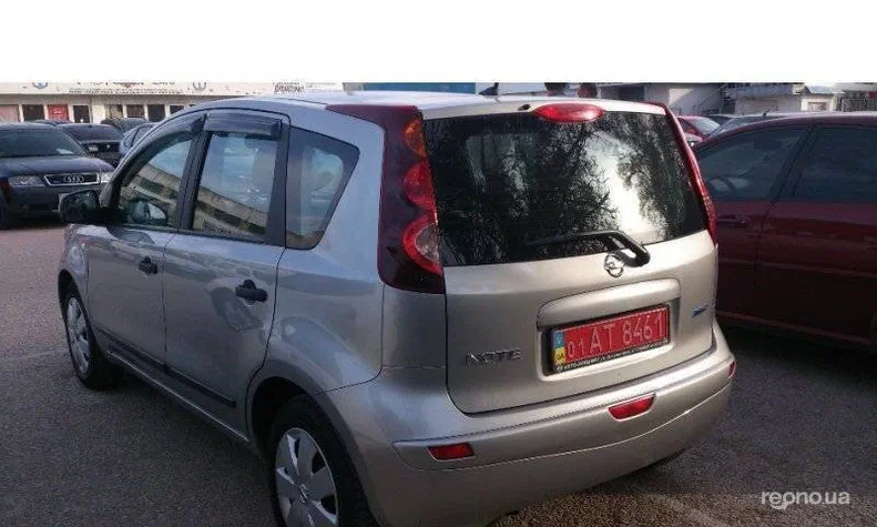 Nissan Note 2011 - 5