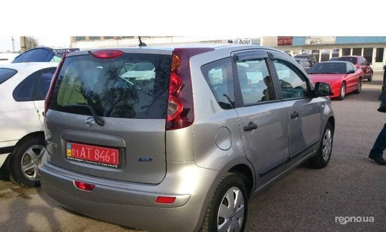 Nissan Note 2011 - 4