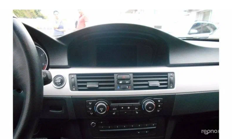 BMW 3 серія 2011 - 4