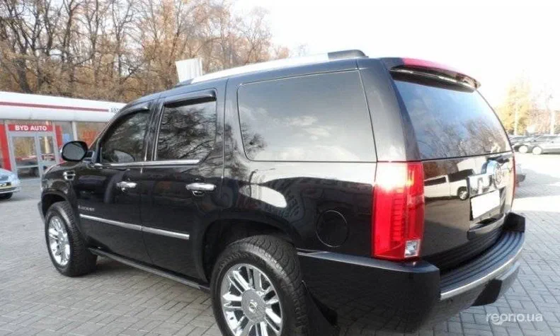 Cadillac Escalade 2008 - 3
