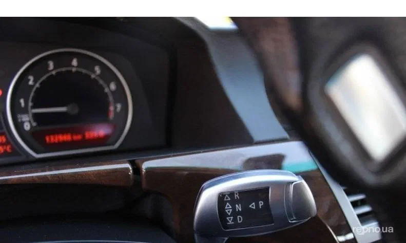 BMW 7 серія 2007 - 8